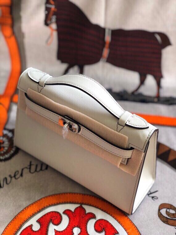 에르메스 미니 켈리백22 끄레 은장 스위프트